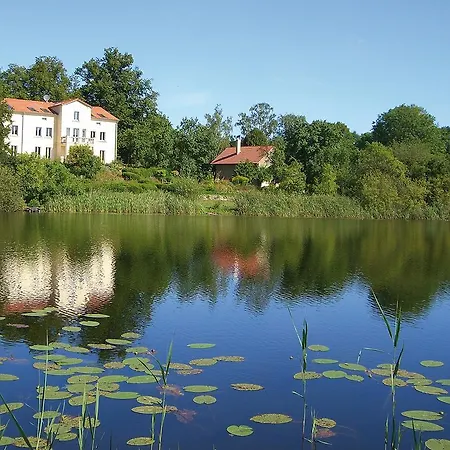 Apartment Am Trumpf - Design-appartements Im Naturgarten Am *