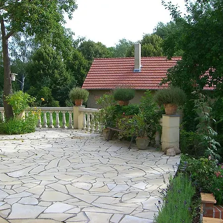 Apartment Am Trumpf - Design-appartements Im Naturgarten Am