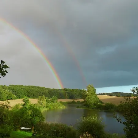 Am Trumpf - Design-appartements Im Naturgarten Am Apartamento